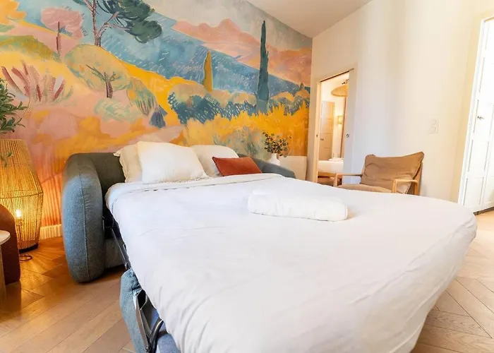 Superbe Deux Chambres, Centre Proche Port *