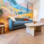 Apartment Superbe Deux Chambres, Centre Proche Port *
